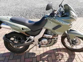 cagiva-canyon-500-jurassic-park