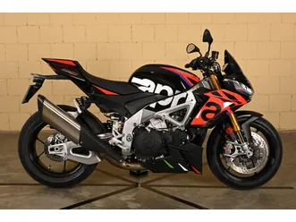 aprilia-tuono-v4-1100-factory-naked-occasion-chf-14'150