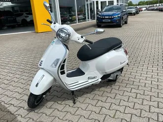 vespa-gts-super-300-sofort-verfugbar