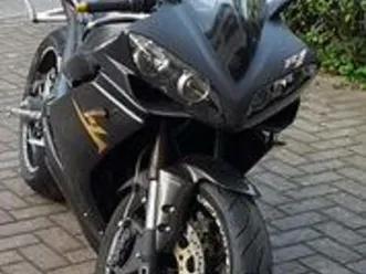yamaha yzf r1 - 21000km del 2010