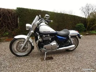 triumph-1600-thunderbird-captain-america-abs