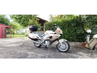 honda deauville 650 s. pedro do sul