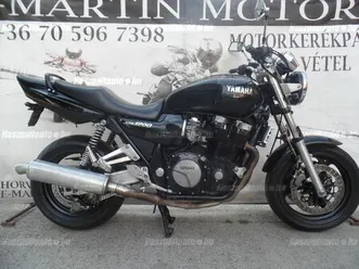 yamaha-xjr-1200