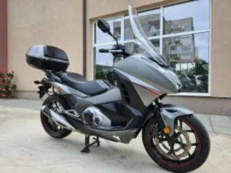 honda integra s, 750ie, led, abs!