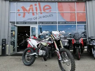 rieju-mr-250-2024-250-cm3-moto-cross-1-km-blanc-73420-voglans