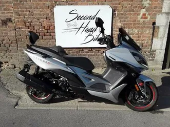 ② kymco xciting 400 i abs, en bel etat garanti 1 an 3350 eur