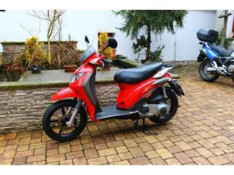 piaggio-liberty-200-sport-krasny-po-servisu