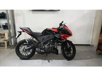 vendo-aprilia-tuono-125-2021-24-nuova-a-capua-codice-9209124-moto-it