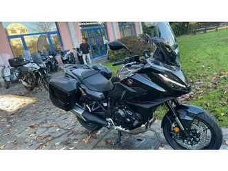 vendo honda nt 1100 dct (2022 - 24) nuova a legnano (codice 8852740) - moto.it