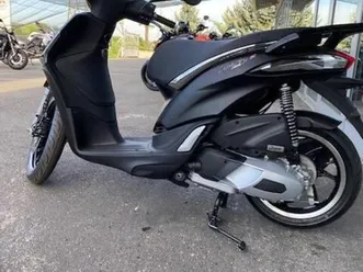 vendo-piaggio-liberty-150-3v-s-abs-2021-24-nuova-a-beinasco-codice-8110253-moto-it