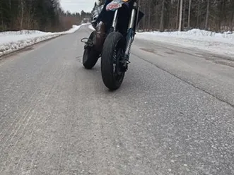 yamaha-dt-125-cc-yz-look-vaihto