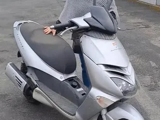 scooter-aprilia-leonardo-125-cm3