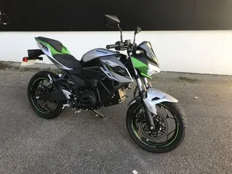 kawasaki z e-1 2024 125 cm3 | moto roadster | 200 km | gris | 29000 quimper