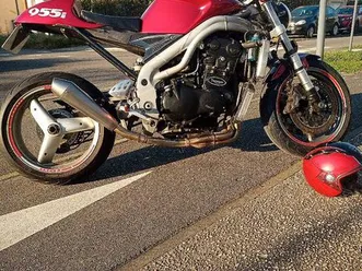 speed-triple-955-cafe-racer