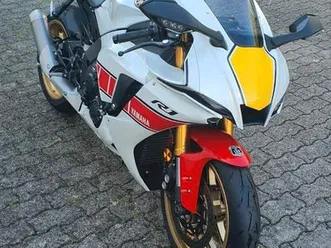 yamaha-r1-rn65