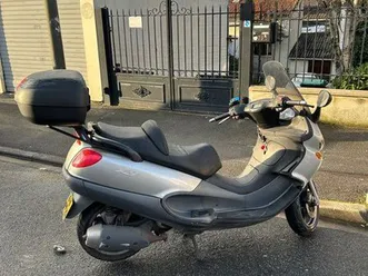 piaggio-x9-125-l'annee-2001