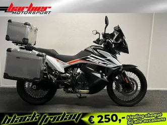 ktm 790 adventure oranje