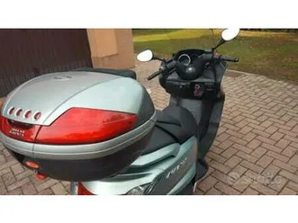 yamaha-majesty-400-2005