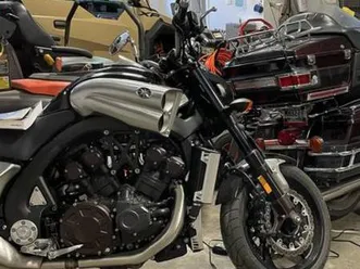 v-max-motorcycle-1700-cc