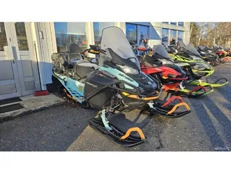 expedition xtreme 850 e-tec runsailla varusteilla