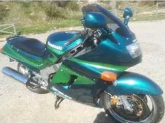 kawasaki-zzr-1100-90