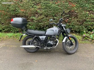 brixton-cromwell-125