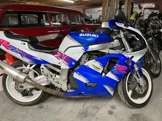 1993-suzuki-gsxr750