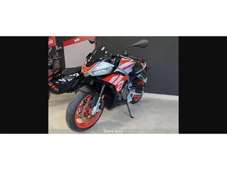 vendo-aprilia-tuono-660-factory-2022-24-nuova-a-san-martino-siccomario-codice-9374817