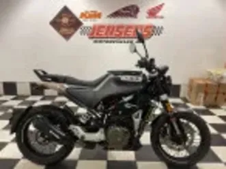 husqvarna svartpilen 401