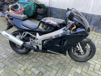 kawasaki-zx7r-aus-2-1998-voll-fahrbereit-und-tuv-bis-04-2023