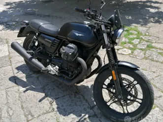 moto-guzzi-v7-iii-stone