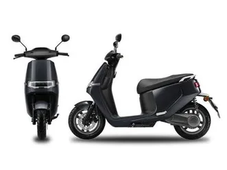 ecooter e2s|schwarz|e-roller|45 kmh