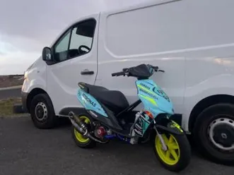 yamaha-jog-rr-para-circuito