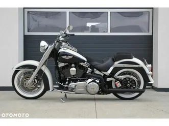 harley-davidson softail deluxe
