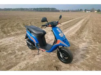 piaggio-tph-50-martini-racing