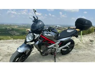 vendo suzuki sv 650 (2006 - 11) usata a gemonio (codice 8999017) - moto.it