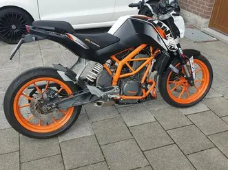 2-ktm-duke-390-annee-2014-prix-2750eur