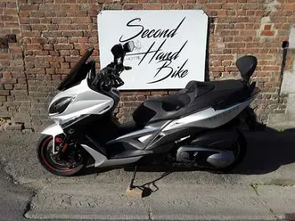 xciting 400 i abs, en bel etat garanti 1 an 3350 e