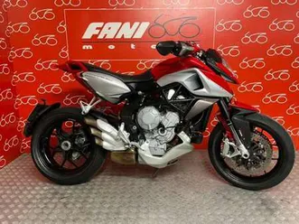 mv agusta rivale 800 2015 rosso