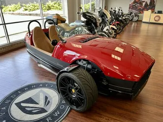 2023-vanderhall-venice-gt