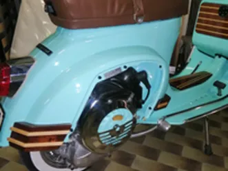 vespa 50 special tributo riva