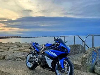 yamaha-r1-crossplane