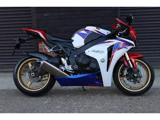 honda cbr 1000rr fireblade. 2010. factory hrc colours. a vendre