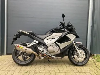 honda-vfr-800-x-crossrunner