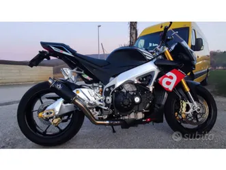 aprilia tuono v4