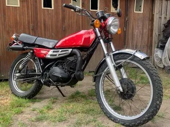 suzuki-250-ts-250ts-youngtimer-classique-collection-collector