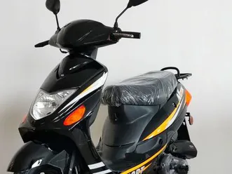 scooter 50 cm3 neuf 4 temps varades import sunny 50 noir en stock et disponible de suite dès 14 ans