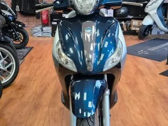 scooter piaggio medley 125 abs