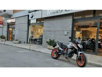 vendo ktm 890 duke r (2020) usata a san severo (codice 9284066) - moto.it