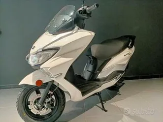 nuovo suzuki burgman 125 start & stop